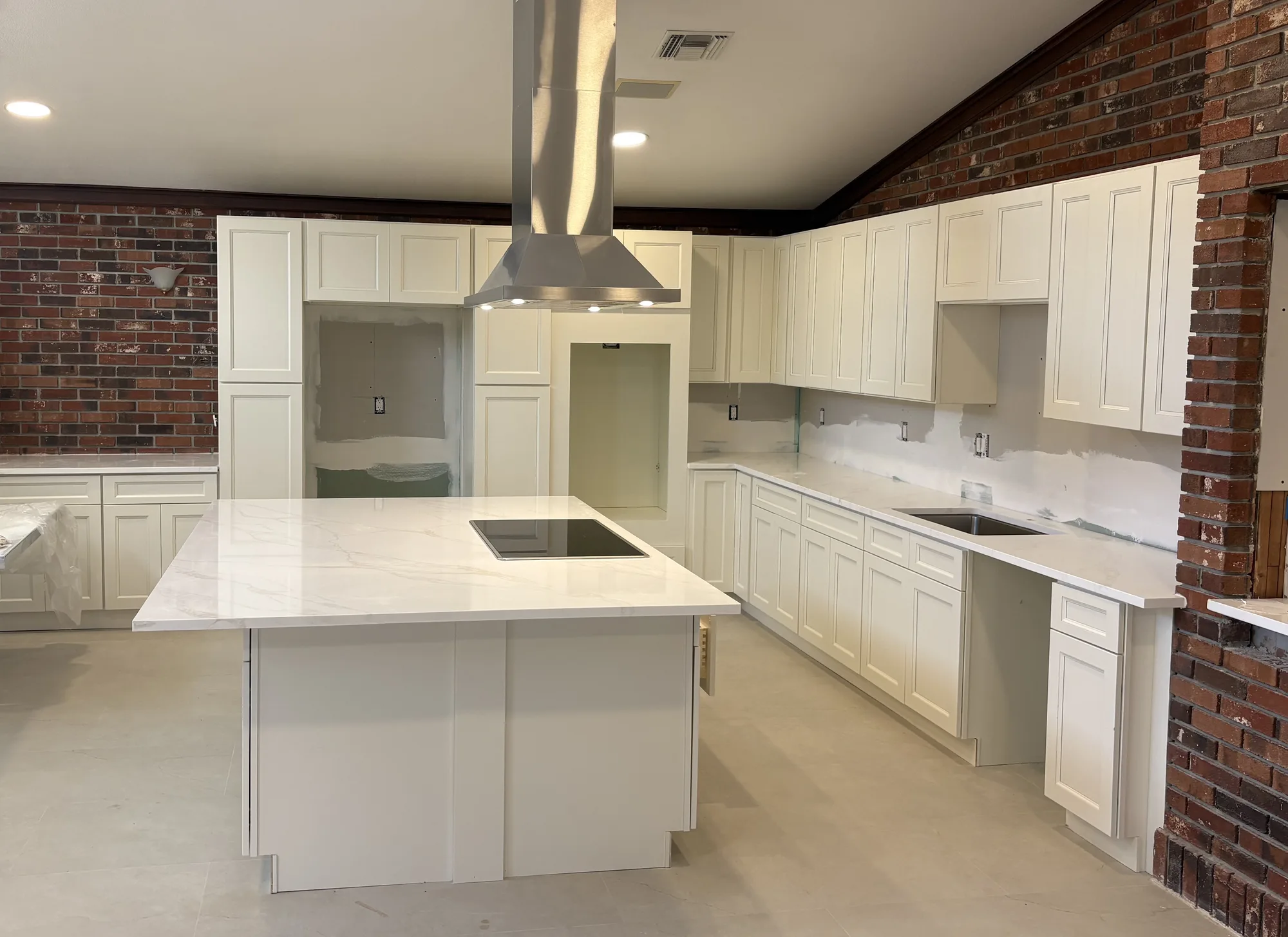 Our own photograph of a finished kitchen in Townplace Crema